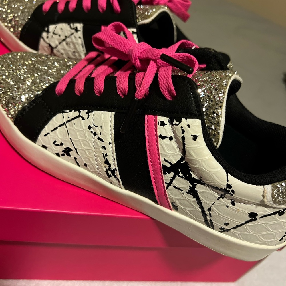 Shoe Dazzle Glitter Black and White Paint Splatter Sneakers with Pink Laces
